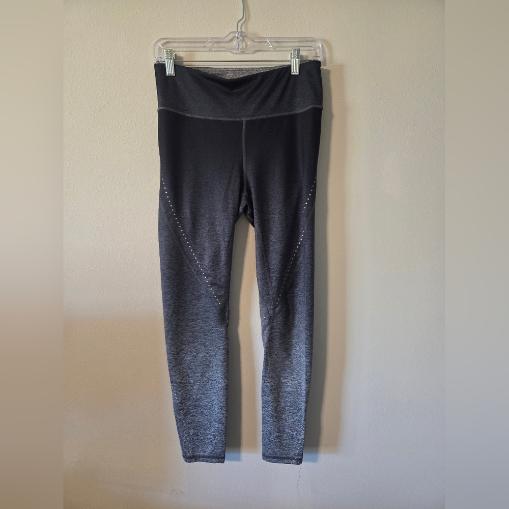 Shape Heather Gray Leggings